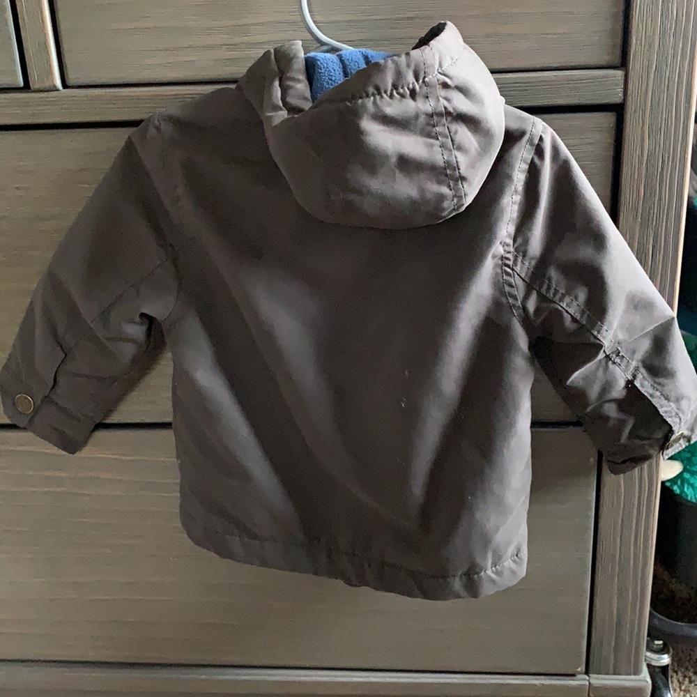 18M Jacket - Picture 2 of 4